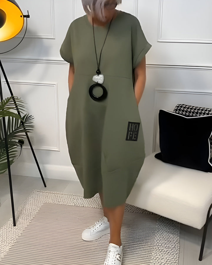 Cleo - Élégante Robe à Manches Courtes