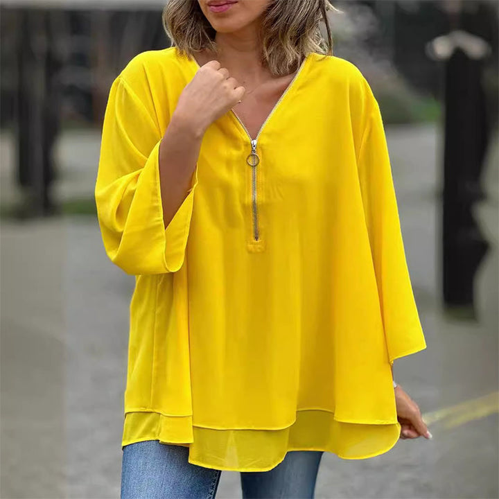 Heidi™ - Fluide V-Neck Zip Top