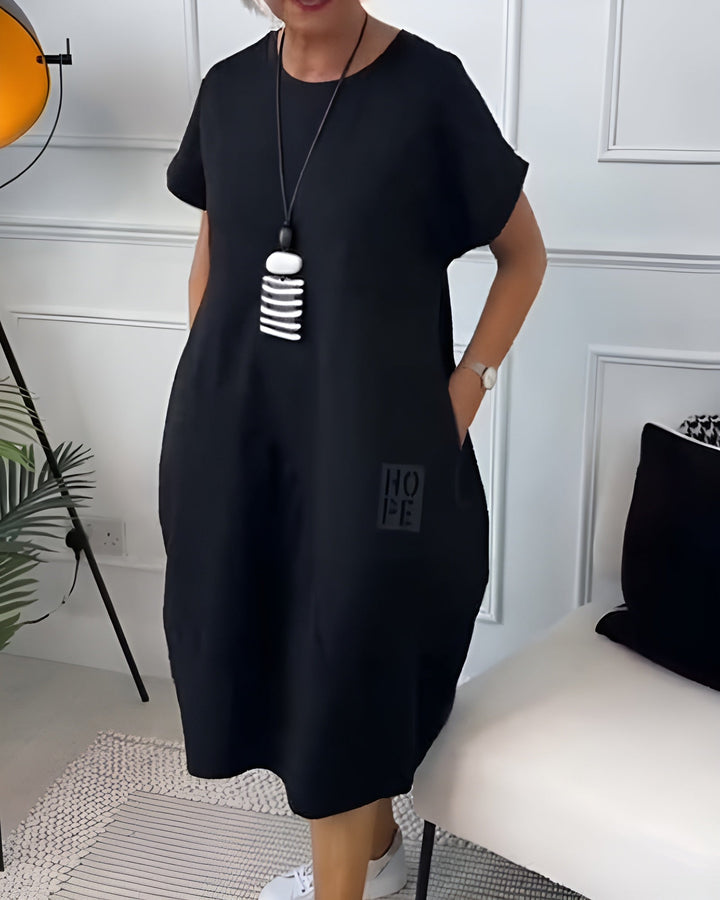 Cleo - Élégante Robe à Manches Courtes