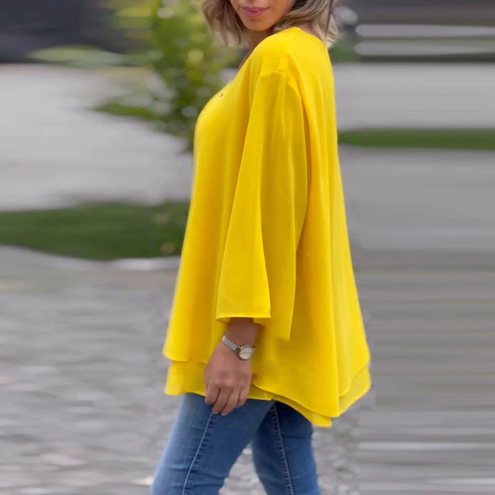 Heidi™ - Fluide V-Neck Zip Top