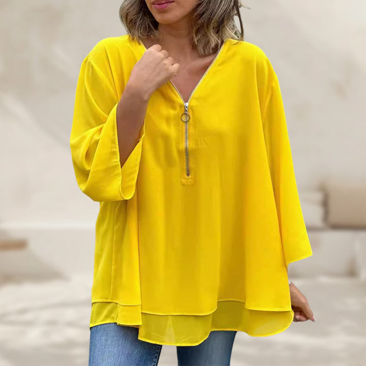 Heidi™ - Fluide V-Neck Zip Top