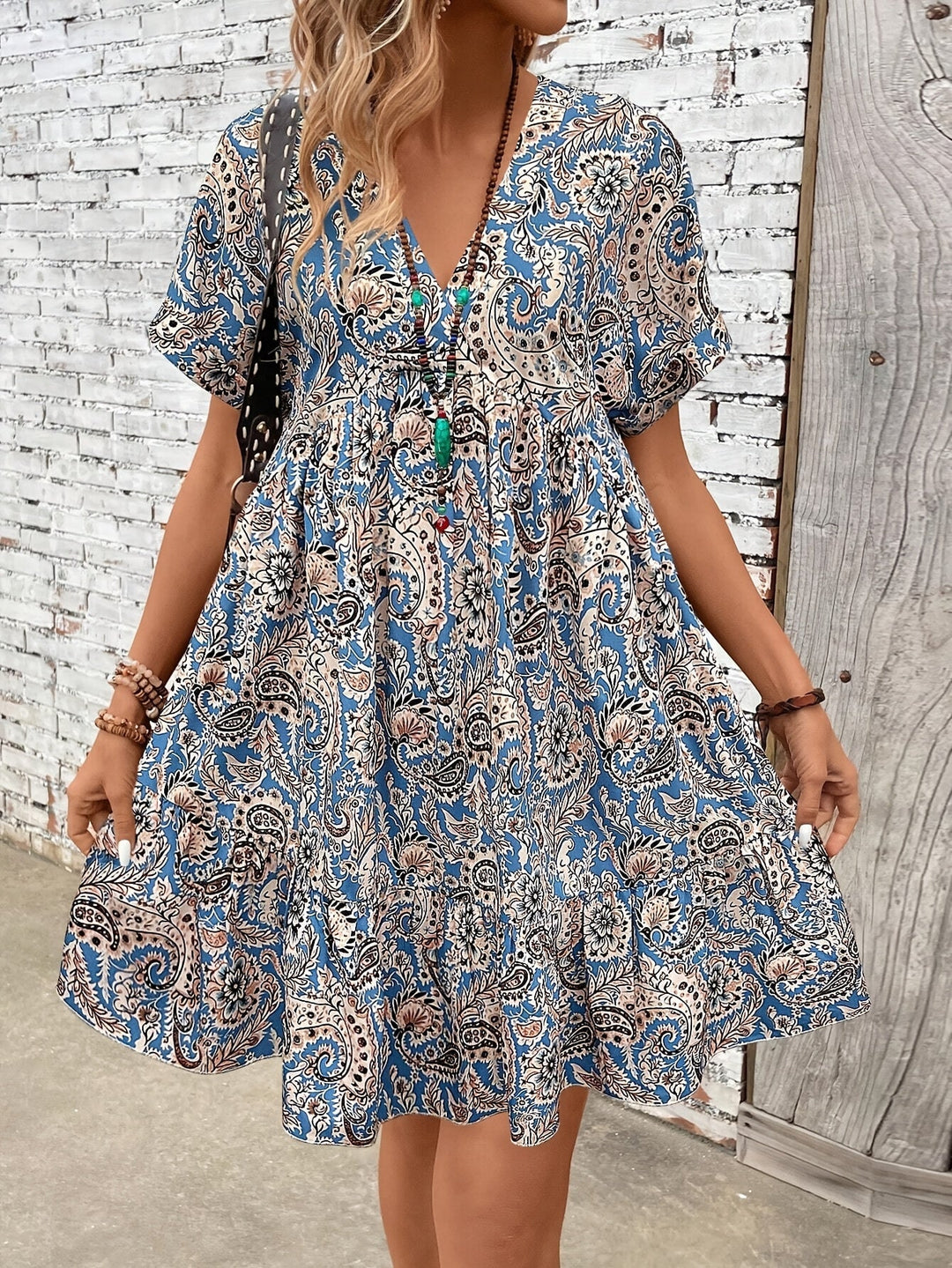 Sabrina | Robe Grande Taille à Manches Courtes