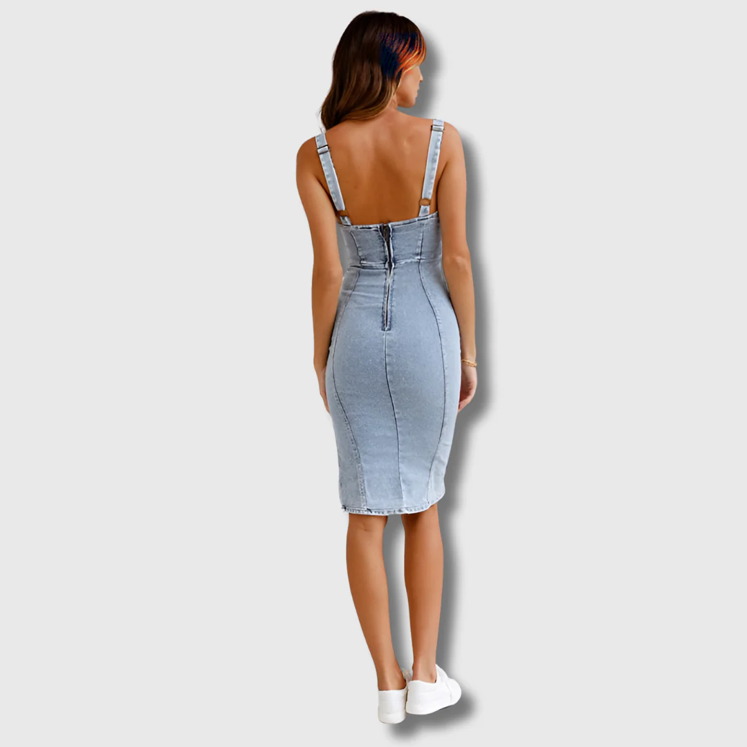 Hester - Robe en Jean Cintrée avec Dos Nu
